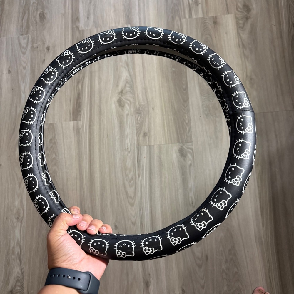 Hello Kitty Steering Wheel Cover Black